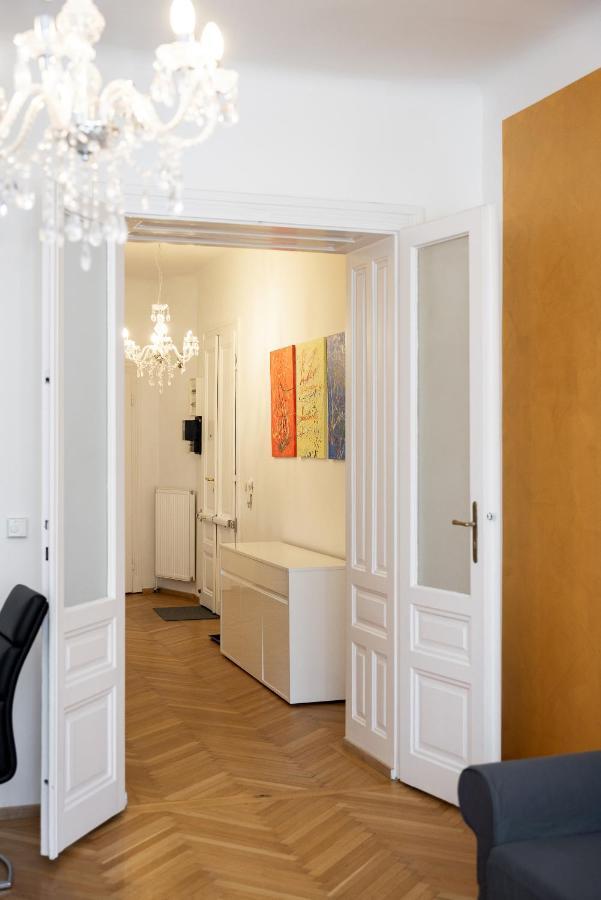 Hideaway Wahring Apartamento Viena Exterior foto