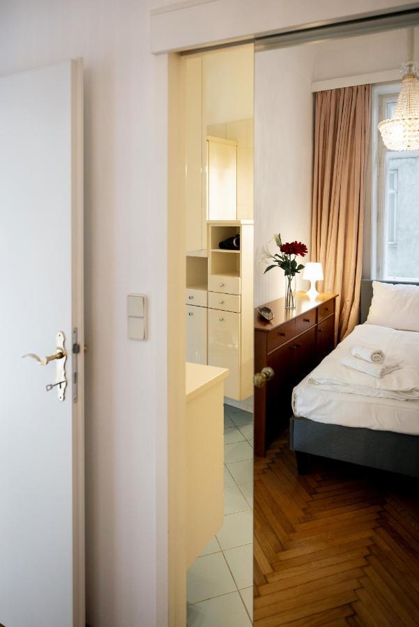 Hideaway Wahring Apartamento Viena Exterior foto