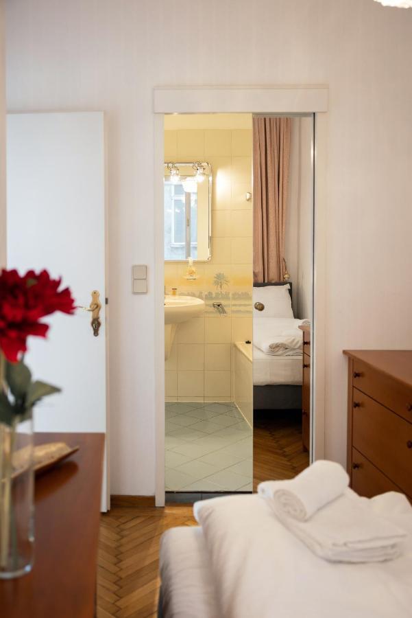 Hideaway Wahring Apartamento Viena Exterior foto