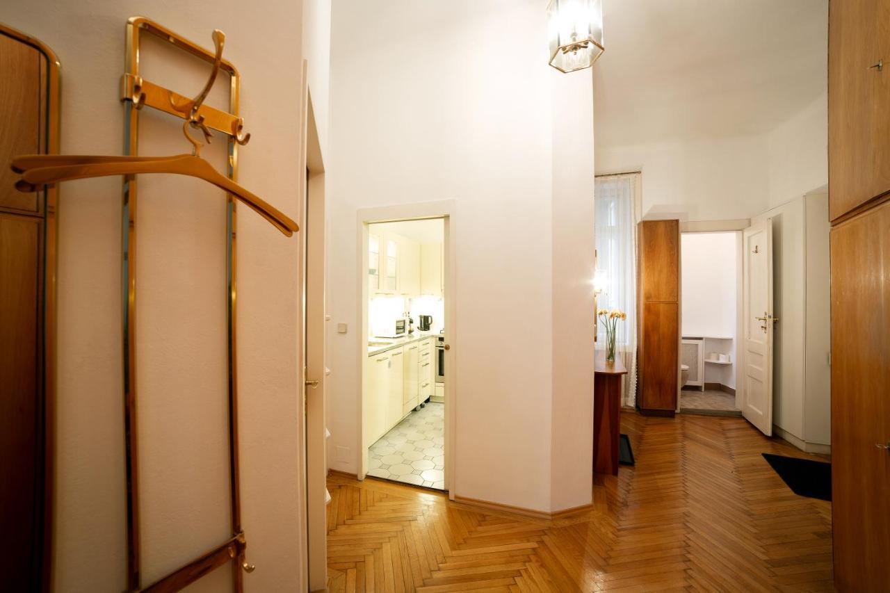 Hideaway Wahring Apartamento Viena Exterior foto